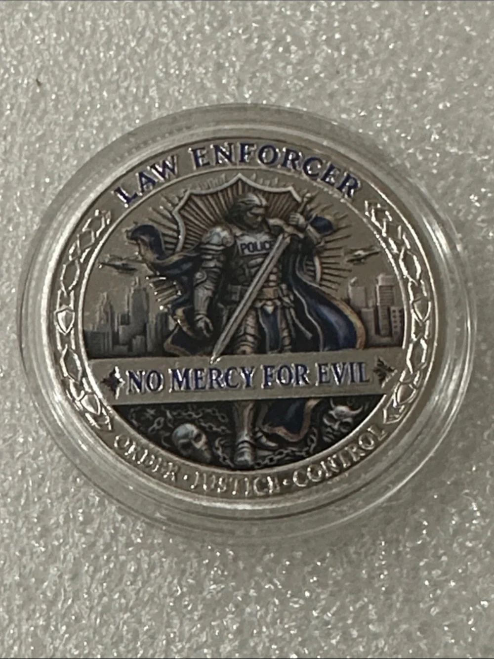 Back The Blue Commemorative Eagle Challenge Coin - Silver & Blue